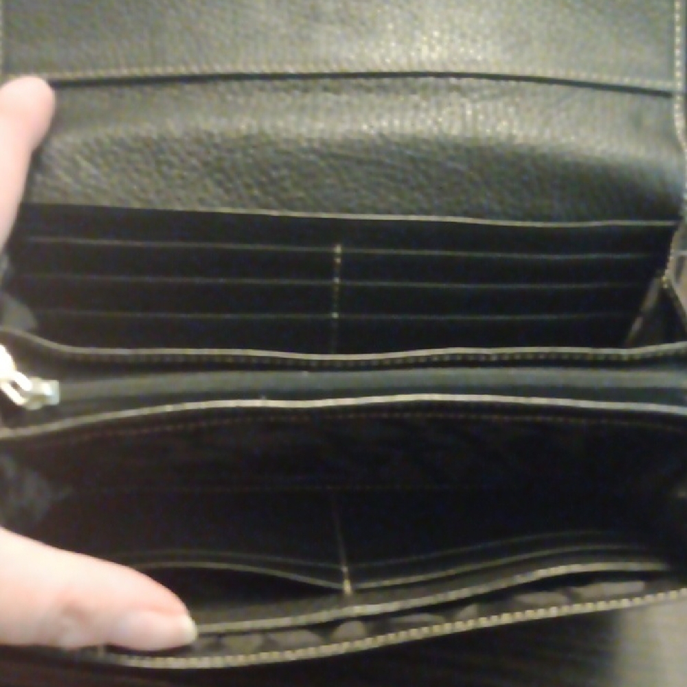 Furla Black Textured Leather Wallet EUC No Callouts - Picture 5 of 8